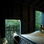 Ecolodge Le Bruit De L'eau Saint-Quentin-en-Tourmont