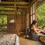 Bed and Breakfast Ecolodge Le Bruit De L'eau