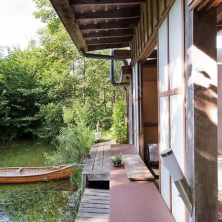 Ecolodge Le Bruit De L'eau 2* Saint-Quentin-en-Tourmont