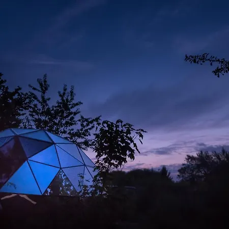 فندق مبيت وإفطار Ecolodge Le Bruit De L'eau سانت كوينتن ان تورمونت