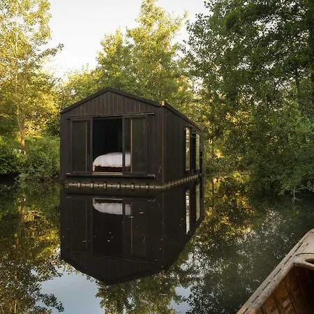 Ecolodge Le Bruit De L'eau 2* سانت كوينتن ان تورمونت