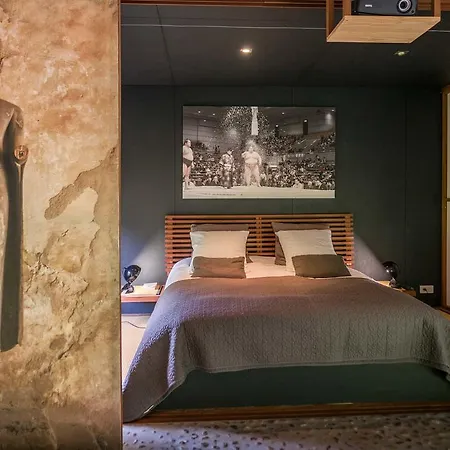 Ecolodge Le Bruit De L'eau 2*