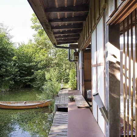 Bed & Breakfast Ecolodge Le Bruit De L'eau 2*