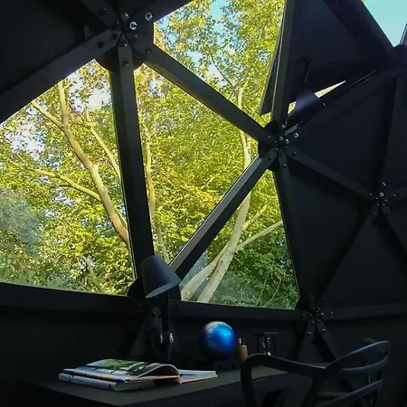 Ecolodge Le Bruit De L'eau 2* Saint-Quentin-en-Tourmont