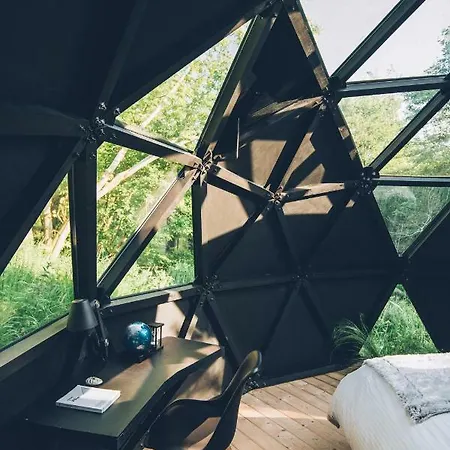 Ecolodge Le Bruit De L'eau Bed & Breakfast Saint-Quentin-en-Tourmont