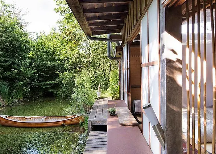 Ecolodge Le Bruit De L'eau 2* Saint-Quentin-en-Tourmont